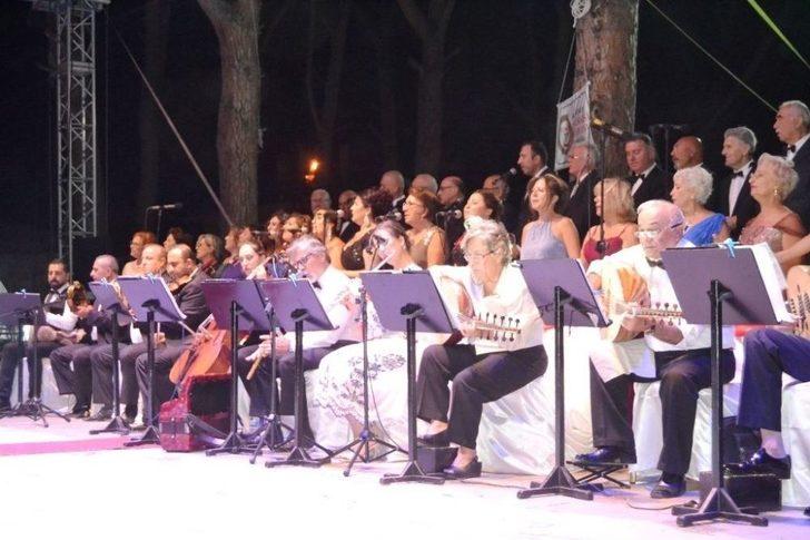 Mesut Duran Derneği Korosundan Müthiş Konser G4