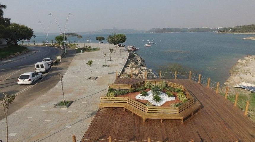 Adnan Menderes Sahil Yolu Eyl&uuml;l&rsquo;de A&ccedil;ılacak