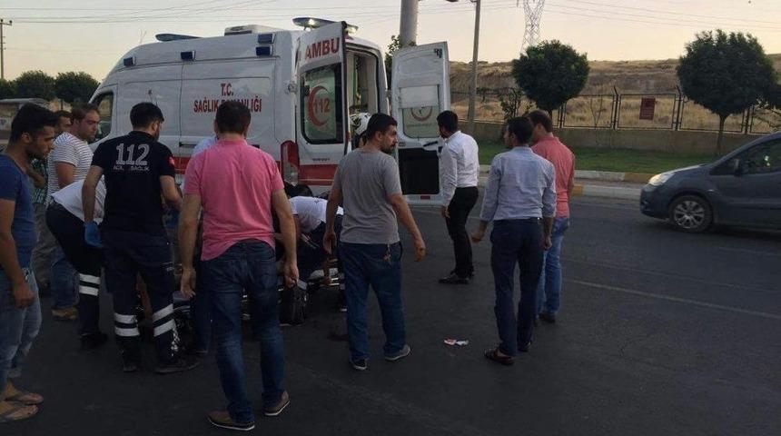 Kamyonetin &Ccedil;arptığı Kadın Yaralandı