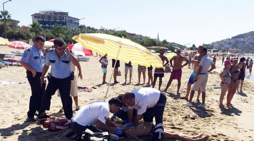 Antalya&rsquo;da Serinlemek İ&ccedil;in Denize Giren Rus Turist Boğuldu