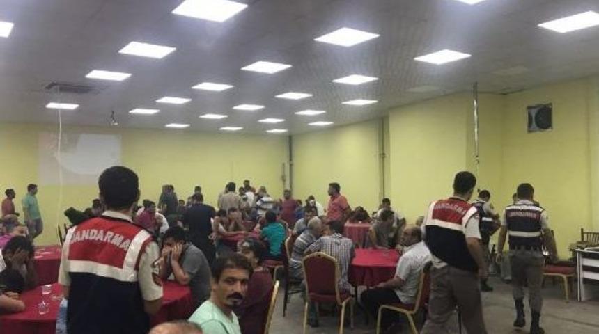 Sendika G&ouml;r&uuml;n&uuml;ml&uuml; 'kumarhane' 171'inci Kez Basıldı