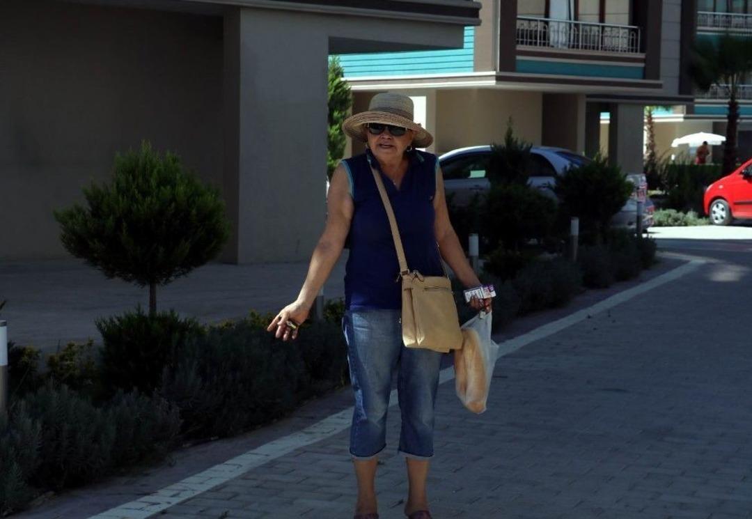 G&uuml;n&uuml;birlik Rezidanstaki Uyuşturuculu &Ouml;l&uuml;m İddiası Site Sakini Kadını İsyan Ettirdi