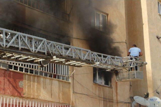 Nusaybin’de Ev Yangını: 1 Kişi Zehirlendi