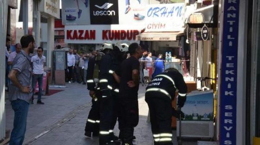 Patlayan Elektrik Tesisatı Korkuttu