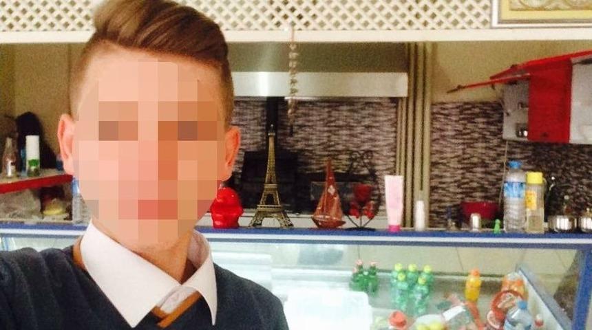 Boğazından Bı&ccedil;aklanmış Halde Bulundu