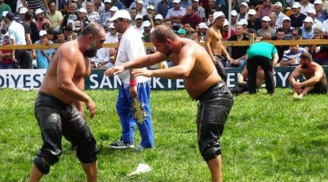 Sancaktepe Yağlı Güreşleri'nde Altın Kemer Fatih Atlı'nın