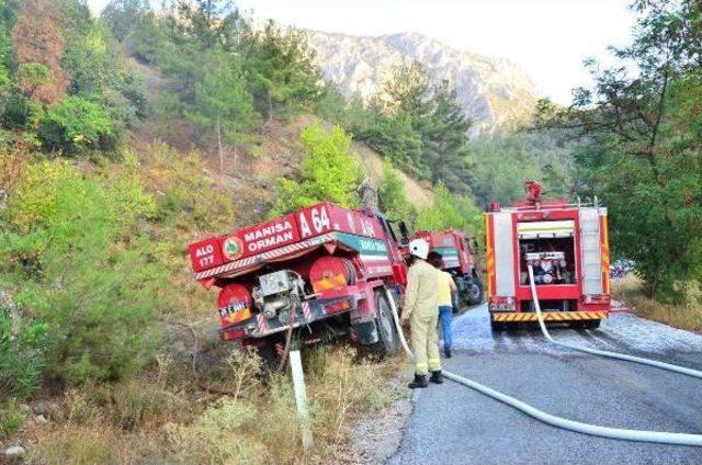 Spil Dağı'nda Orman Yangını