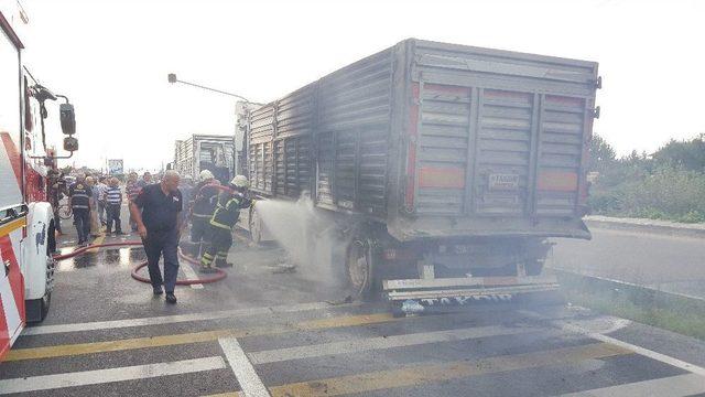 Tırın Lastikleri Alev Alev Yandı, D-100’de Trafik Durdu