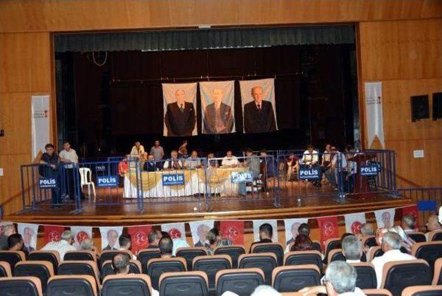 Mhp Kongresinde Oylar Bariyerler Arkasında Sayıldı