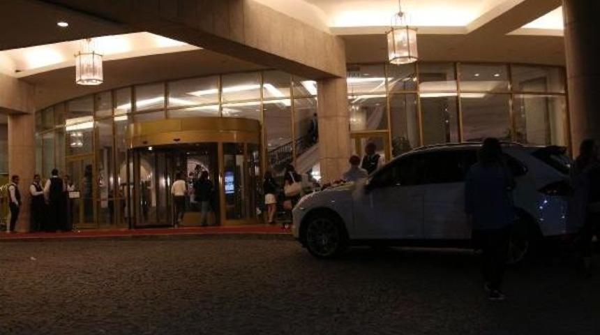 &Uuml;nl&uuml; Sunucu Vatan Şaşmaz &Ouml;ld&uuml;r&uuml;ld&uuml; /fotoğraflar