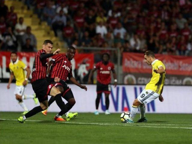 Gençlerbirliği - Fenerbahçe: 1-2