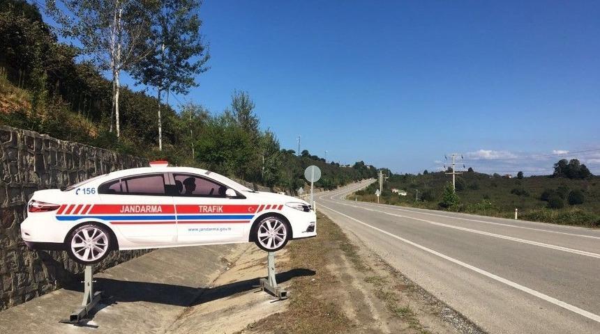 Jandarmadan Maket Ara&ccedil;lı Tedbir