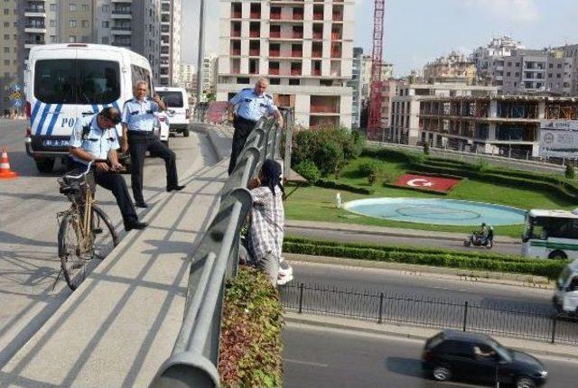 Köprüden Atladı, Hava Yastığına Düştü