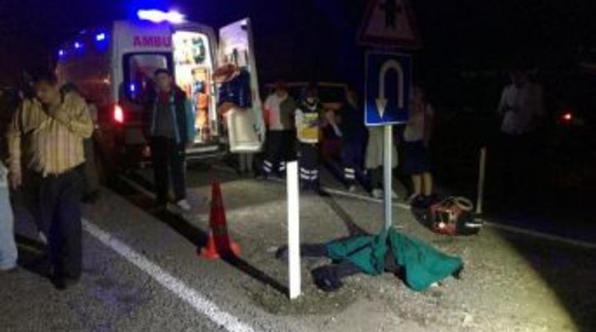 Bartın'da Otomobilin &Ccedil;arptığı Yaya &Ouml;ld&uuml;