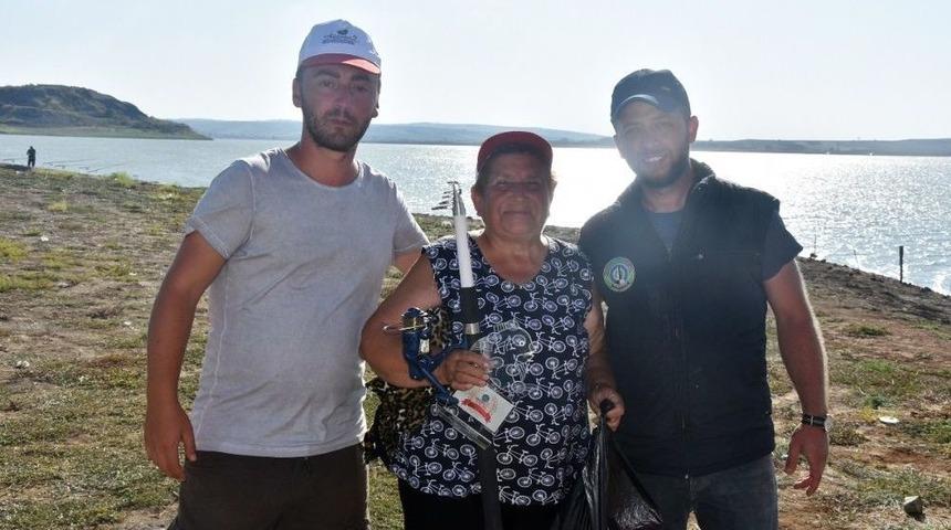 En B&uuml;y&uuml;k Balığı Tutma Yarışması