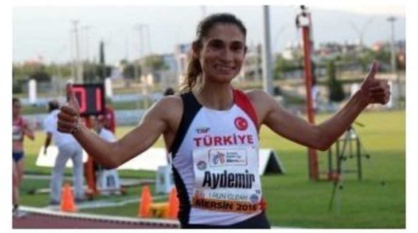 Esma Aydemir, Tayvan&rsquo;da Yapılan &lsquo;universiade 2017&rsquo;de İki G&uuml;m&uuml;ş Madalya Kazandı.