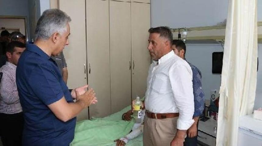 Hakkari Valisi, Yaralı Korucular Ve Polis Memurunu Ziyaret Etti