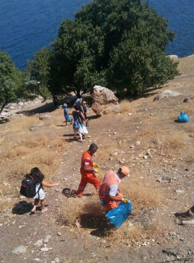 Akdamar Adası’nda Çevre Temizliği