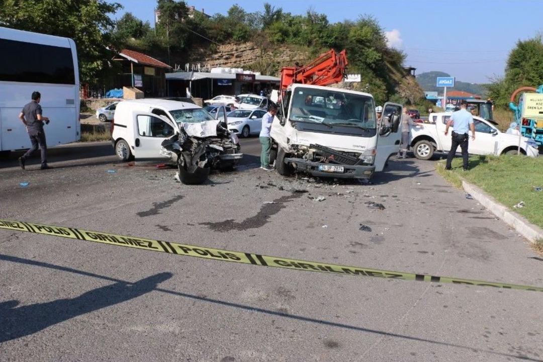 Bir Kişinin &Ouml;ld&uuml;ğ&uuml; Kaza Anı G&uuml;venlik Kamerasında