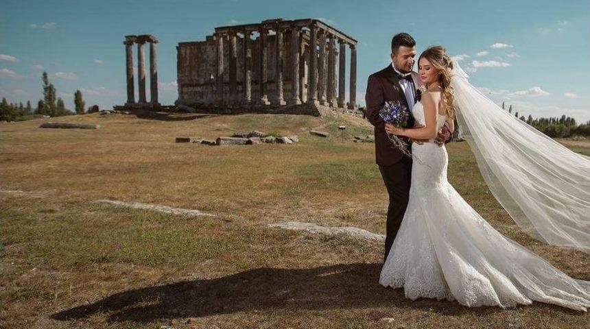 Aizonai Antik Kenti&rsquo;nde D&uuml;ğ&uuml;n Fotoğrafı Modası