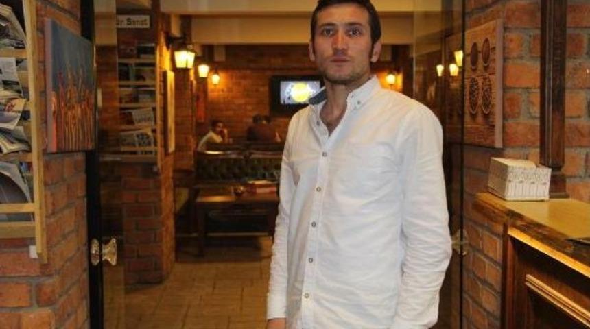 Kafenin Duvarındaki 1 Lirayı Bulana 11 Bin Lira &Ouml;d&uuml;l