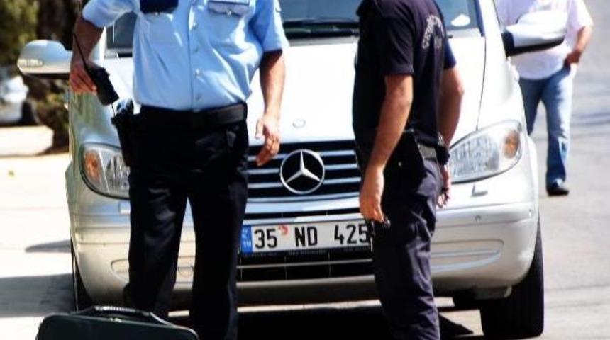 Bodrum'da Caddede Unutulan Valiz Korkuttu