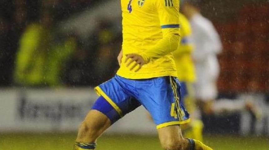 G&ouml;ztepe, Bologna'dan Filip Helander Ile G&ouml;r&uuml;şmeye Başladı