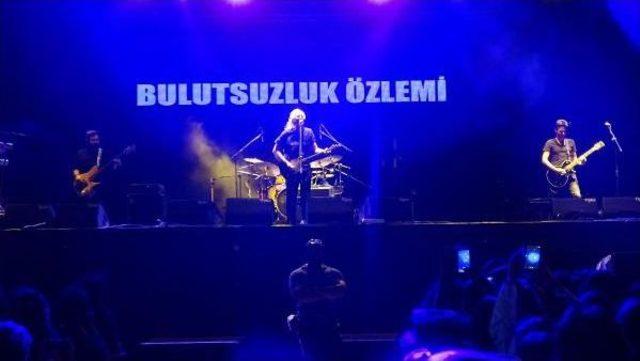 Zeytinli Rock Festivali Sona Erdi