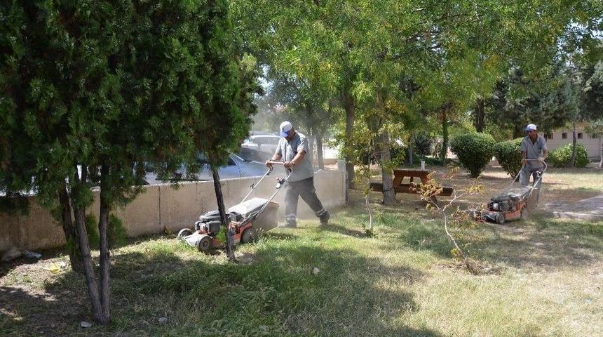 Laleli&rsquo;de Park Ve Bah&ccedil;eler D&uuml;zenleniyor