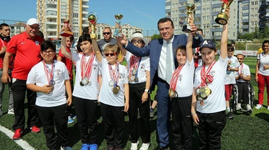 Atakum&rsquo;da Yaz Okullarına B&uuml;y&uuml;k İlgi