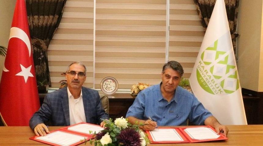 Sağlık-sen &Uuml;yelerine Kb&uuml;&rsquo;de Lisans&uuml;st&uuml; Eğitim İmk&acirc;nı