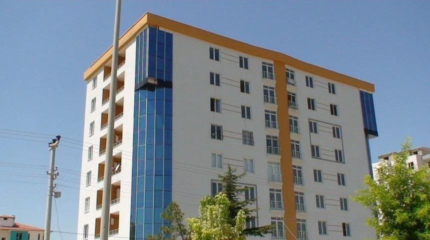 Asansör Boşluğuna Düşen İşçi Hayatını Kaybetti