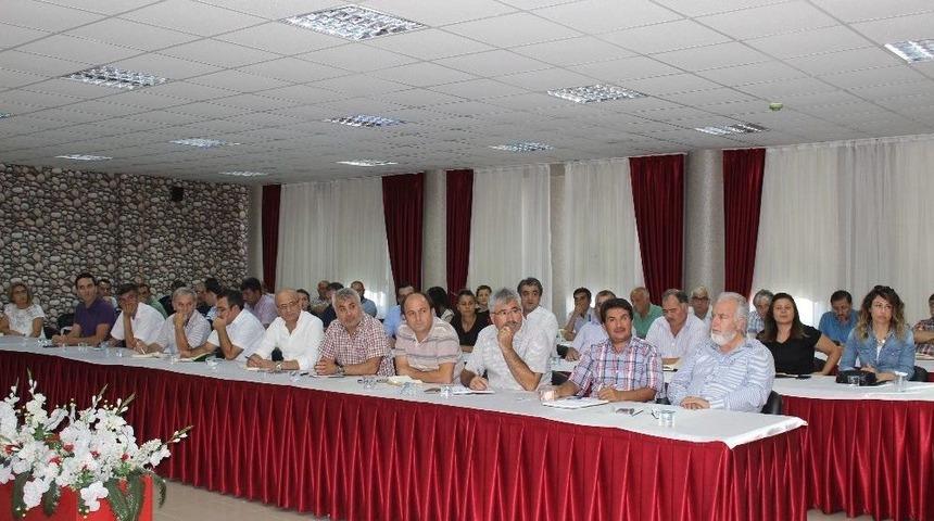 Salihli&rsquo;de Yeni Eğitim M&uuml;fredatı Anlatıldı