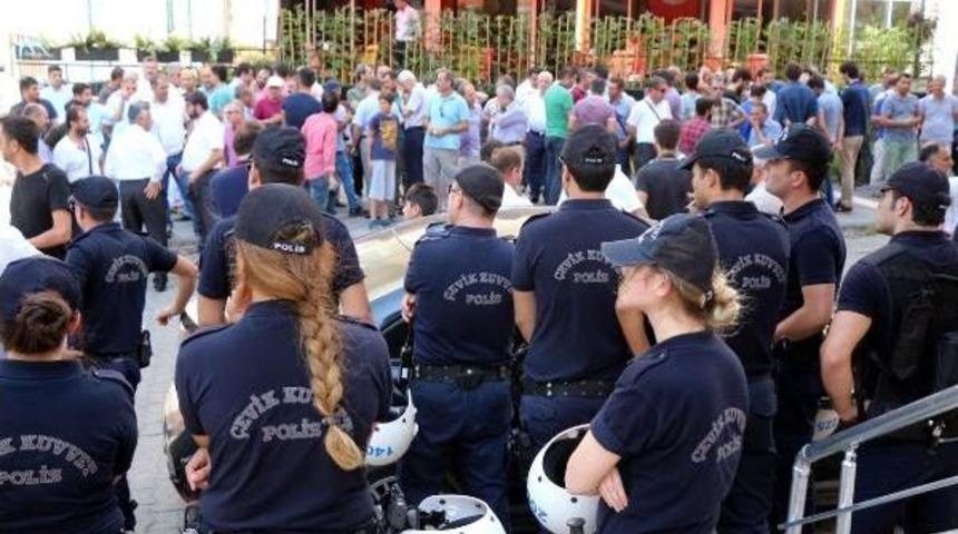 Eğitim Bir Sen'den Batman &Uuml;niversitesi'ne Siyah &Ccedil;elenk