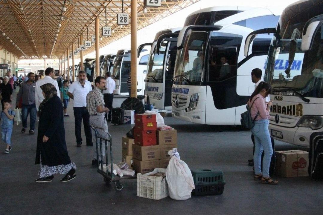 Gelen &Ccedil;ok Ama Giden Yok