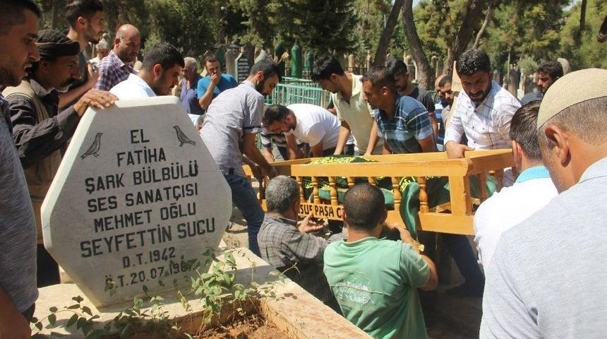 Şanlıurfalı Ses Sanat&ccedil;ının Eşi Son Yolculuğuna Uğurlandı