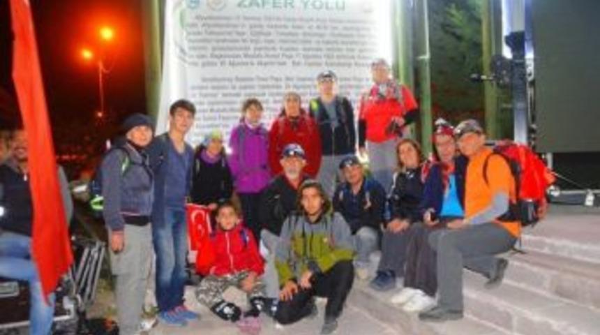 Afdos &Uuml;yeleri Zafer Yolu&rsquo;nda Y&uuml;r&uuml;d&uuml;