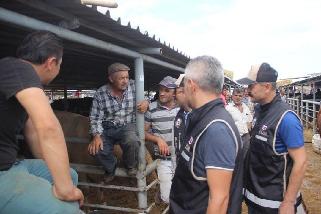 Kurbanlık Satanlar Sahte Paraya Karşı Uyarıldı