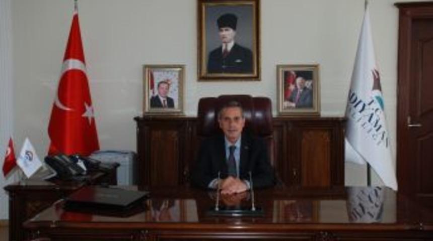 Vali Kalkancı 30 Ağustos Zafer Bayramını Kutladı