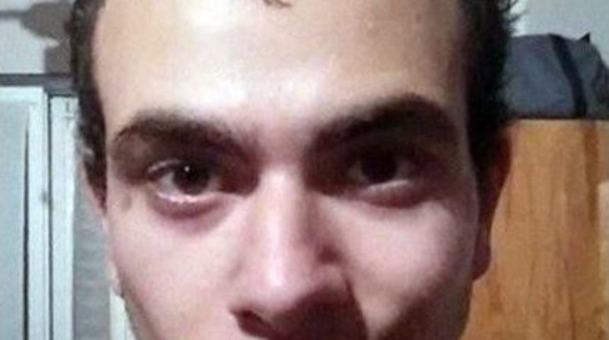 Annesini Baltayla &Ouml;ld&uuml;ren Zanlı Yakalandı