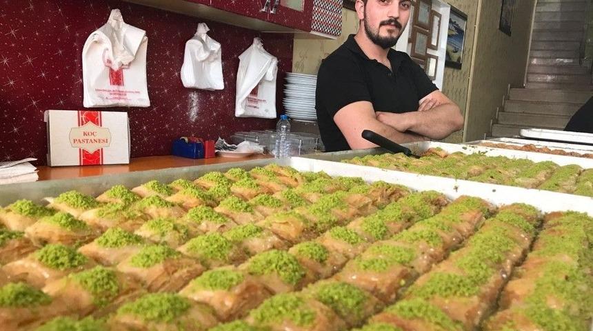 Pastanelerin &lsquo;tatlı&rsquo; Bayram Mesaisi