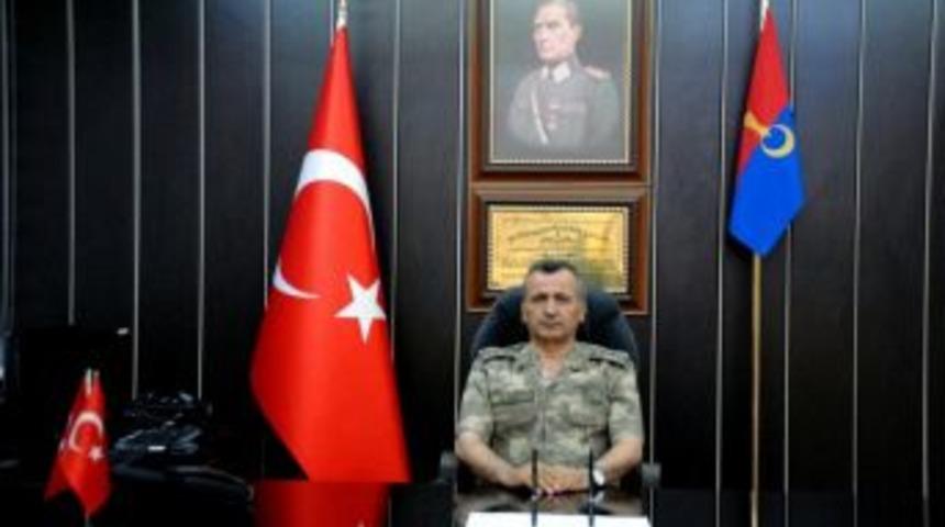 İl Jandarma Komutanı 30 Ağustos Ve Kurban Bayramını Kutladı