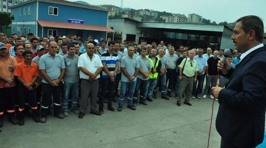 Kdz. Ereğli Belediyesi Bayram &Ouml;ncesinde İş&ccedil;i İkramiyelerini &Ouml;dedi