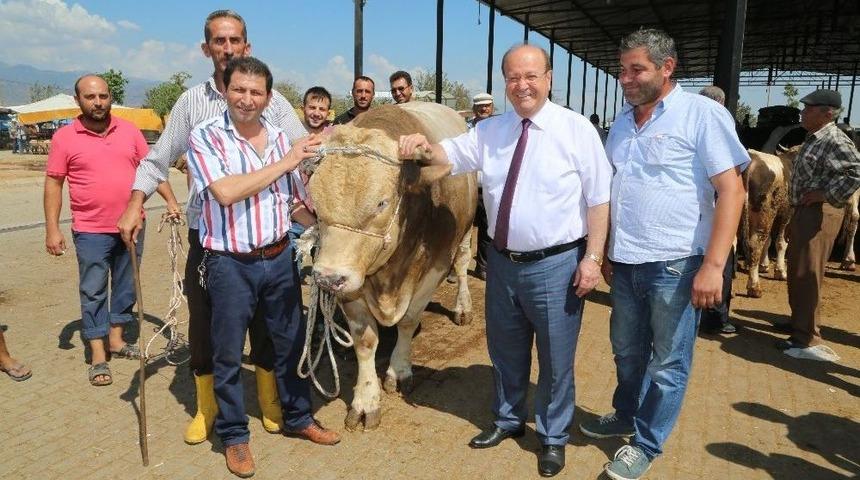 Başkan &Ouml;zakcan&rsquo;ın Kurban Bayramı Mesajı