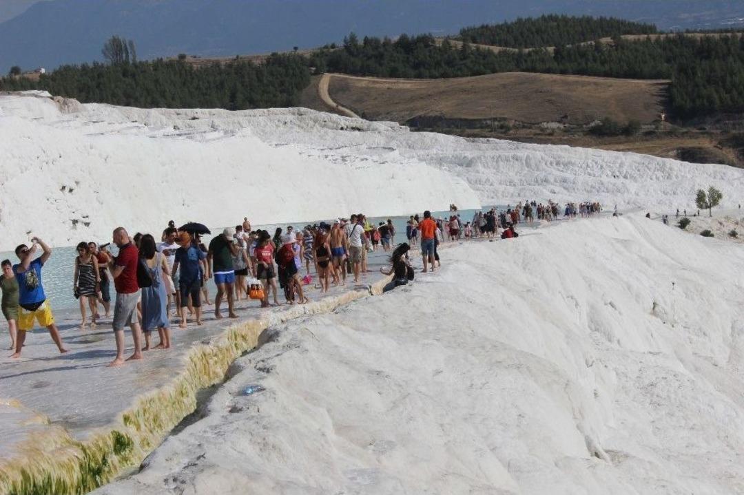 Pamukkale&rsquo;de Kurban Bayramı Bereketi