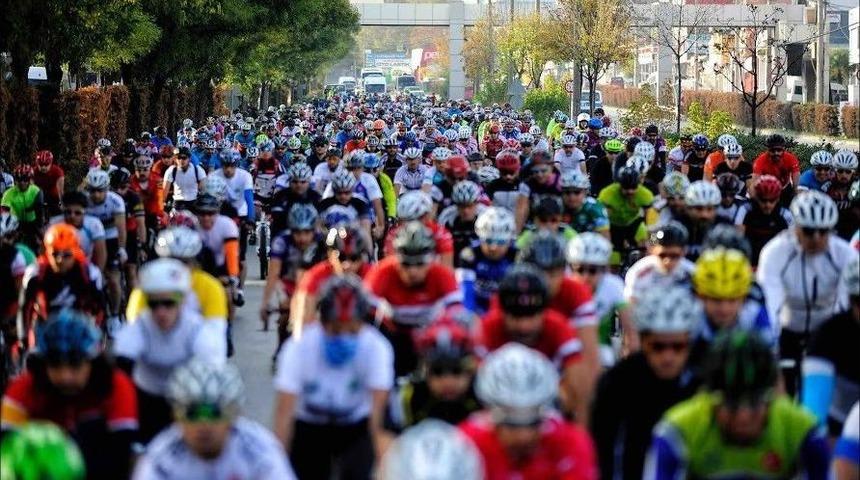 Viaport, T&uuml;rkiye&rsquo;nin En Kalabalık Bisiklet Yarışına Ev Sahipliği Yapacak