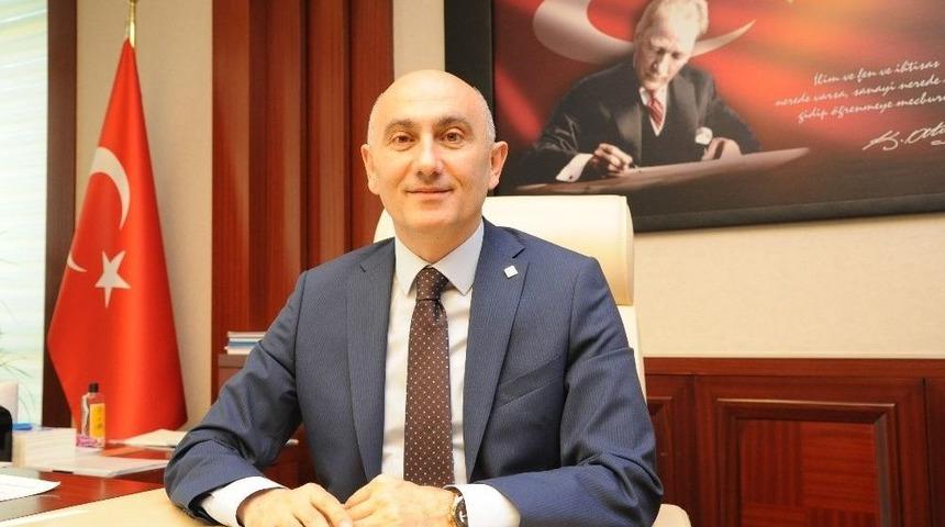 Rektör Yılmaz’dan 30 Ağustos Zafer Bayramı Kutlaması