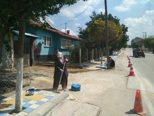 Pazaryeri’nde Çevre Düzenleme Çalışmaları Devam Ediyor