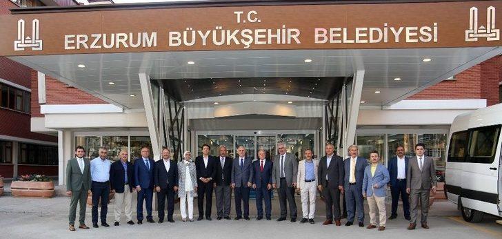 Ak Parti Genel Başkan Yardımcısı Kaya, Büyükşehir’i Ziyaret Etti G2