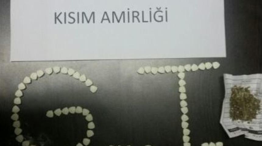 Erzurum&rsquo;da 1 Kilo 313 Gram Esrar, 88 Adet Extasy Hap Ele Ge&ccedil;irildi